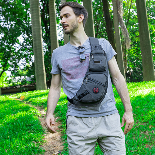 Giraffe Sling Bag