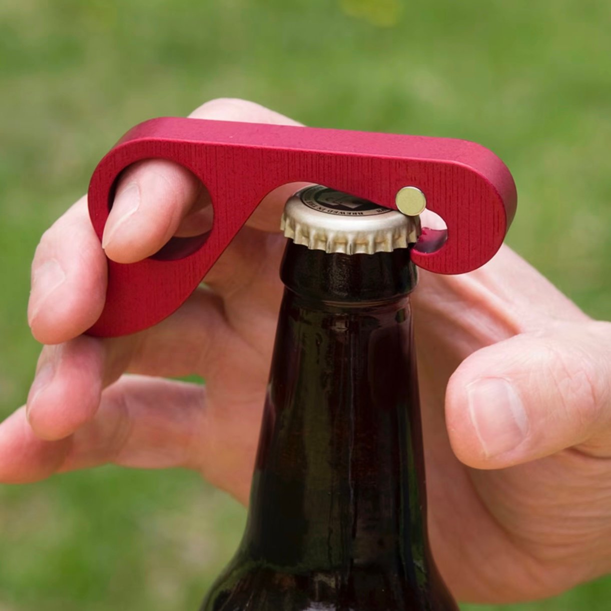 Factory Direct Sales 49% OFF🔥 One-handed Bottle Opener