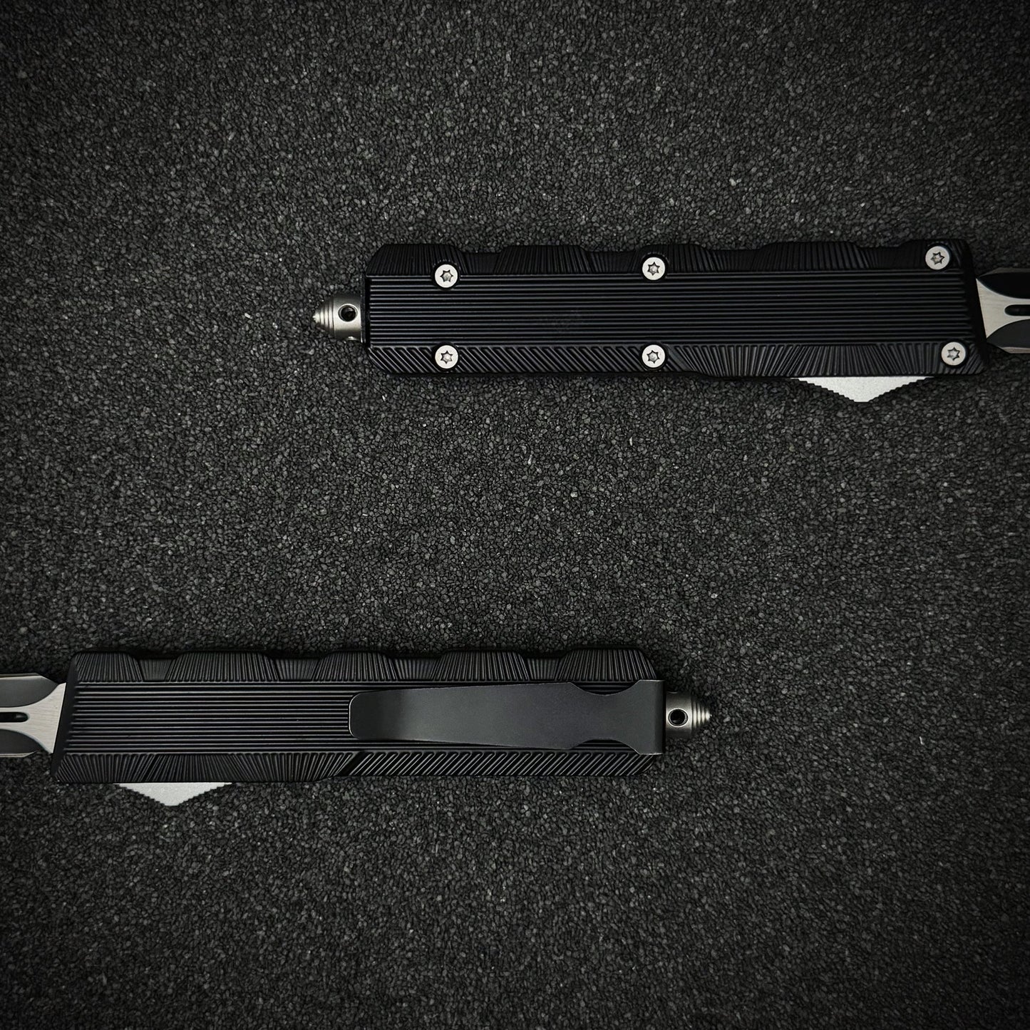 Liner Strike knife